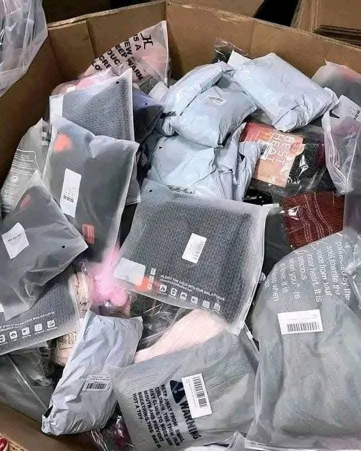 Men And Women Clothing Pallet