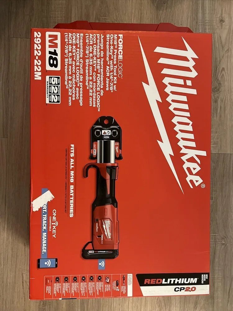 Milwaukee Contractor-Grade M18 FORCE LOGIC Press Tool Kit Pallet (6-Jaws Included)
