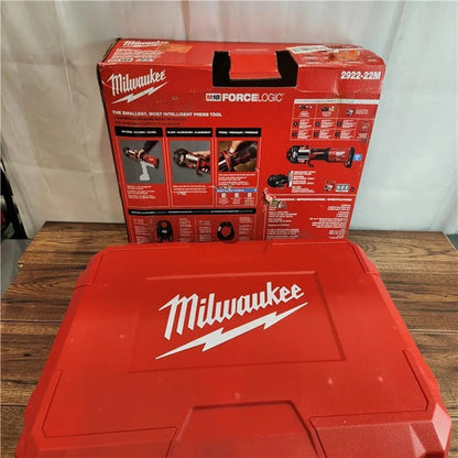 Milwaukee Contractor-Grade M18 FORCE LOGIC Press Tool Kit Pallet (6-Jaws Included)